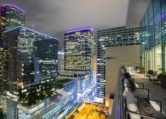 The Laura Hotel, Houston Downtown, Autograph Collection